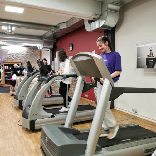 Fitness 16