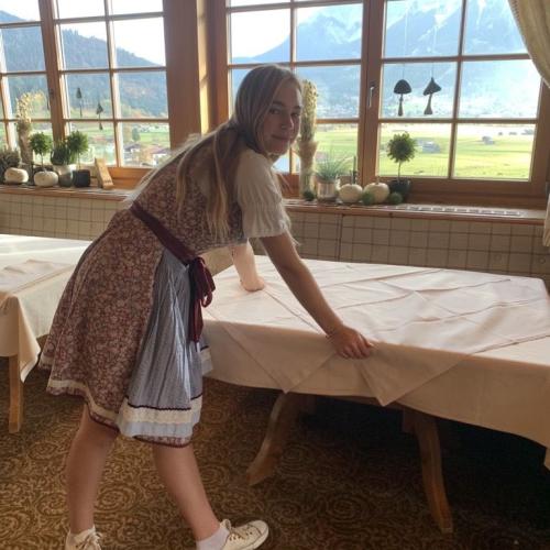 Hotel 4