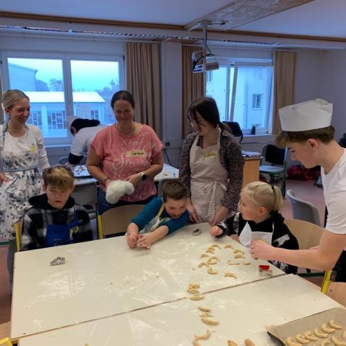 Weihnachtsbäckerei_16